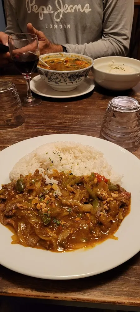 Émincé de Bœuf Aux Épices Et Piment